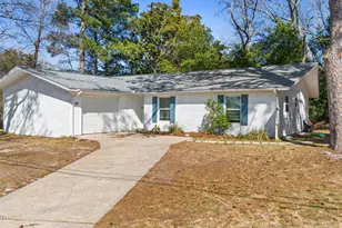 101 Villa Ct, Panama City Beach, FL 32413 - Photo 1