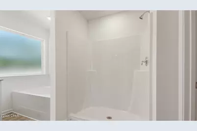 2295 Country Club Boulevard, Chipley, FL 32428 - Photo 16