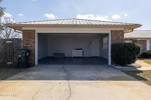 317 Moore Dr, Lynn Haven, FL 32444 - Photo 36