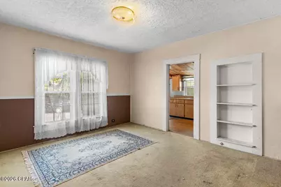 987 7th Avenue, Graceville, FL 32440 - Photo 16