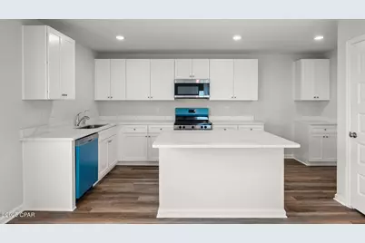 3128 Breezy Bay Court, Southport, FL 32409 - Photo 10