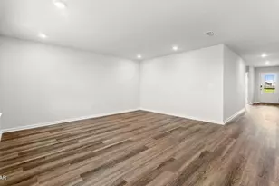 3131 Breezy Bay Ct, Southport, FL 32409 - Photo 8