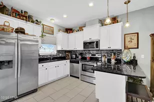 2418 Causeway Manor Ct, Panama City, FL 32408 - Photo 8