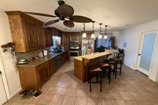 308 E Michigan Ave, Bonifay, FL 32425 - Photo 10