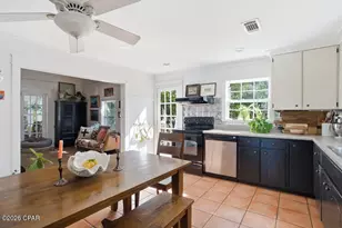 130 Coach Wagoner St, Apalachicola, FL 32320 - Photo 30