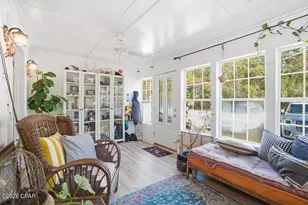 130 Coach Wagoner St, Apalachicola, FL 32320 - Photo 22