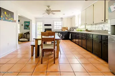 130 Coach Wagoner Street, Apalachicola, FL 32320 - Photo 6