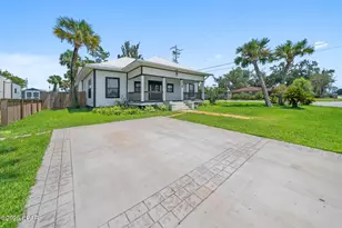 1119 New York Ave, Lynn Haven, FL 32444 - Photo 2