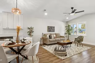 2406 E 16th Ct, Panama City, FL 32405 - Photo 6