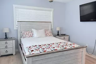 2100 W Beach Dr, Panama City, FL 32401 - Photo 10