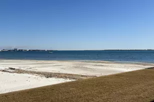 2100 W Beach Dr, Panama City, FL 32401 - Photo 32