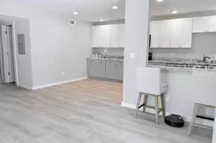 2100 W Beach Dr, Panama City, FL 32401 - Photo 6