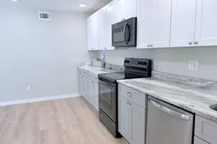 2100 W Beach Dr, Panama City, FL 32401 - Photo 8