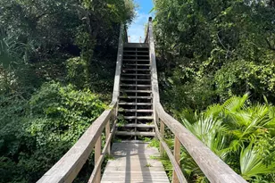 303 Park Point Cir, Port Saint Joe, FL 32456 - Photo 52