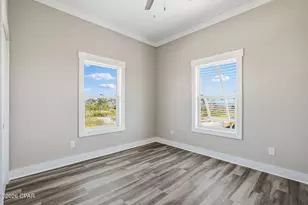 303 Park Point Cir, Port Saint Joe, FL 32456 - Photo 32