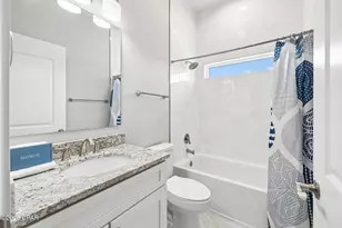 303 Park Point Cir, Port Saint Joe, FL 32456 - Photo 10