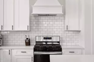 311 Columbus St, Panama City Beach, FL 32407 - Photo 12