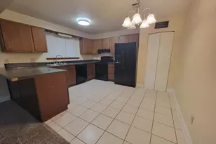 866 Premier Dr, Panama City, FL 32401 - Photo 4