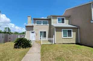 866 Premier Dr, Panama City, FL 32401 - Photo 1