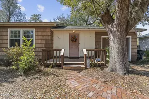 123 N Cove Terrace Dr, Panama City, FL 32401 - Photo 2