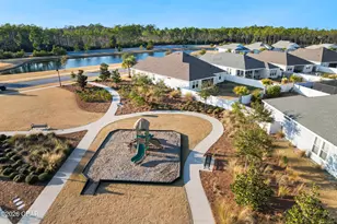 528 Ward Creek Ln, Panama City Beach, FL 32407 - Photo 2