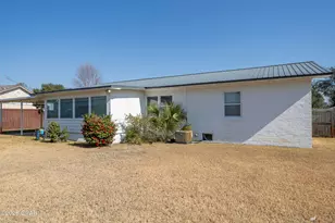 203 S Claire Dr, Panama City, FL 32401 - Photo 6