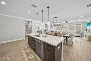 1325 Kestrel St, Panama City, FL 32405 - Photo 4