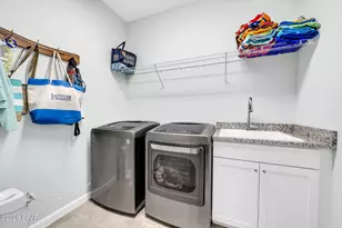 8891 Coral Reef Wy, Panama City Beach, FL 32413 - Photo 10