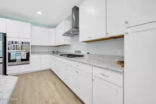 8891 Coral Reef Wy, Panama City Beach, FL 32413 - Photo 20