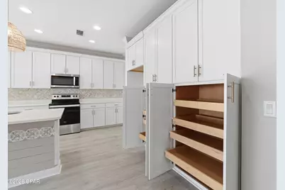 8424 Landshark Boulevard, Panama City Beach, FL 32413 - Photo 16