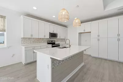 8424 Landshark Boulevard, Panama City Beach, FL 32413 - Photo 10