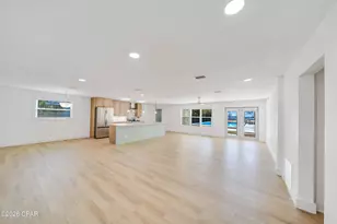 1434 W Park Ln, Panama City, FL 32404 - Photo 6