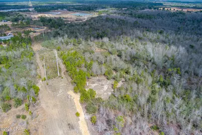 8450 Kiwi Lane, Youngstown, FL 32466 - Photo 18