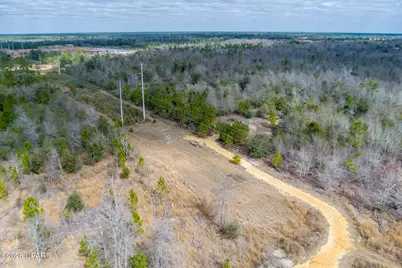 8450 Kiwi Lane, Youngstown, FL 32466 - Photo 14