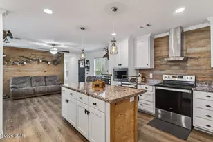 2031 Crews Pl, Bonifay, FL 32425 - Photo 10