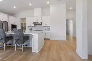 921 Crystal Bayou Blvd, Panama City Beach, FL 32407 - Photo 14