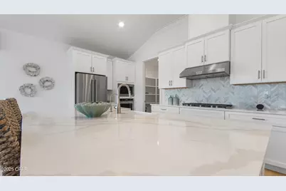 913 Crystal Bayou Boulevard, Panama City Beach, FL 32407 - Photo 10