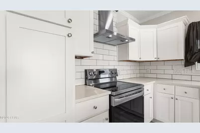 227 Bay Street, Port Saint Joe, FL 32456 - Photo 10