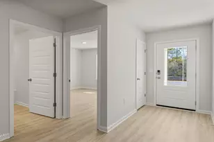 107 Cades Ct, Port Saint Joe, FL 32456 - Photo 4