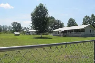 2590 Schmidt Ln, Chipley, FL 32428 - Photo 20