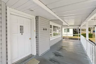 608 Garrison Ave, Port Saint Joe, FL 32456 - Photo 2