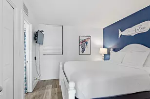 9850 S Thomas Dr, Panama City, FL 32408 - Photo 18