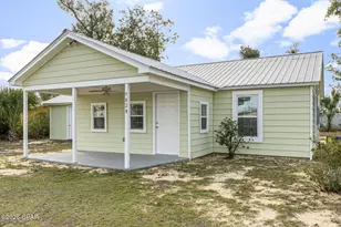 1020 E 14th Ct, Panama City, FL 32401 - Photo 2