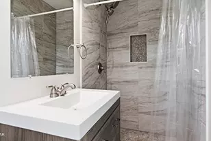 1112 Earl Ave, Panama City, FL 32401 - Photo 32