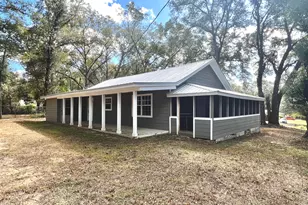 826 S Weeks St, Bonifay, FL 32425 - Photo 1