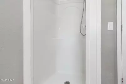 826 S Weeks Street, Bonifay, FL 32425 - Photo 16