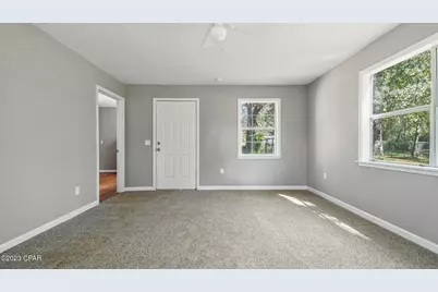 826 S Weeks Street, Bonifay, FL 32425 - Photo 12