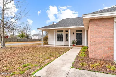 1010 Delaware Avenue, Lynn Haven, FL 32444 - Photo 4