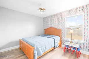 1010 Delaware Ave, Lynn Haven, FL 32444 - Photo 20