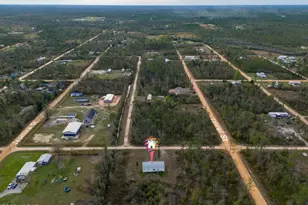 18006 Overland Ave, Fountain, FL 32438 - Photo 2